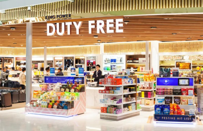 Депутати хочуть заборонити на час воєнного стану продаж в магазинах Duty Free горілки та цигарок