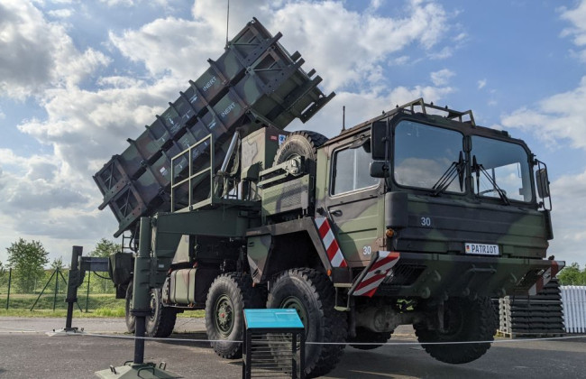 Стало відомо, як ЗРК Patriot збив російську ракету «Кинджал» над Україною: нові деталі