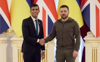 Зеленський після візиту в Париж їде до Лондона, де зустрінеться з прем’єром Сунаком