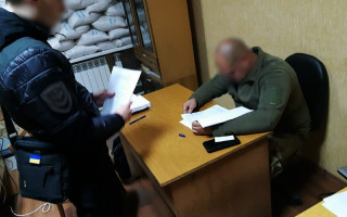 В Донецкой области разоблачена очередная схема уклонения от мобилизации: среди подозреваемых – начальник РТЦК и СП и двое военных