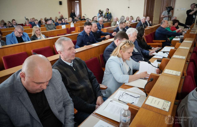 Чернівецька облрада заборонила діяльність релігійних організацій, які мають доведений зв'язок з рф, на території області