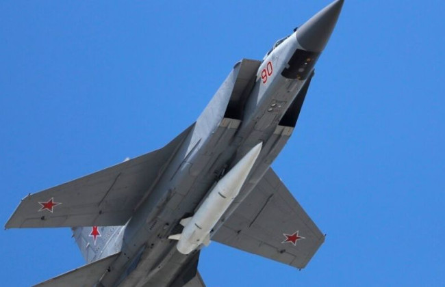 Сили ППО України знищили одразу шість дефіцитних російських ракет Х-47 «Кинжал»