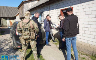 Вносили сведения об уклонистах в систему «Путь»: правоохранители разоблачили канал незаконной переправки мужчин за границу