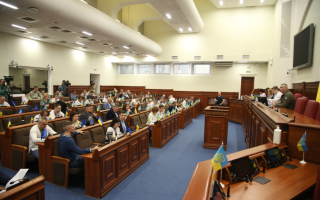 Раду просят оставить возможность реализации арендаторами коммунального имущества ранее полученного права на приватизацию помещений путем выкупа в Киеве