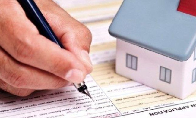 Як відмовитись від субсидії, соцдопомоги та пільг, перебуваючи за кордоном: роз’яснення