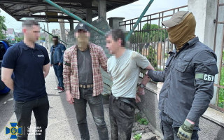 Приехал в Черновцы якобы к родственникам, а на самом деле, чтобы шпионить за СБУ и пограничниками: на Буковине задержали очередного агента
