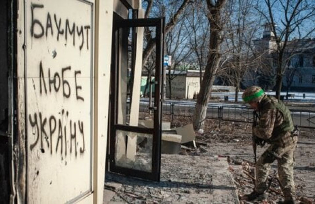 Россияне стягивают в Бахмут воздушно-десантные и мотострелковые подразделения, — ВСУ