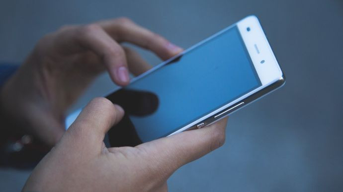 В окупованому Маріуполі посилюють контроль за користувачами мобільних мереж, — Андрющенко