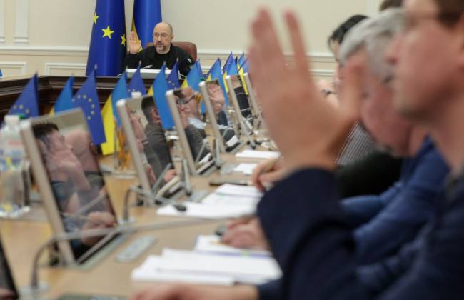 Уряд призначив заступника очільника ДСНС та звільнив голову Держагентства інфраструктурних проектів