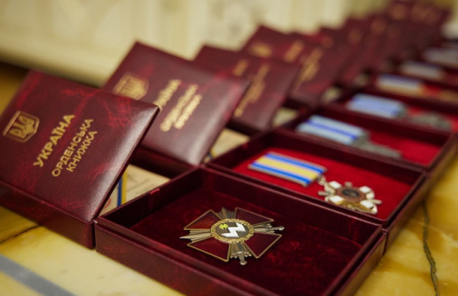 Раді рекомендують передбачити підстави для позбавлення державних нагород