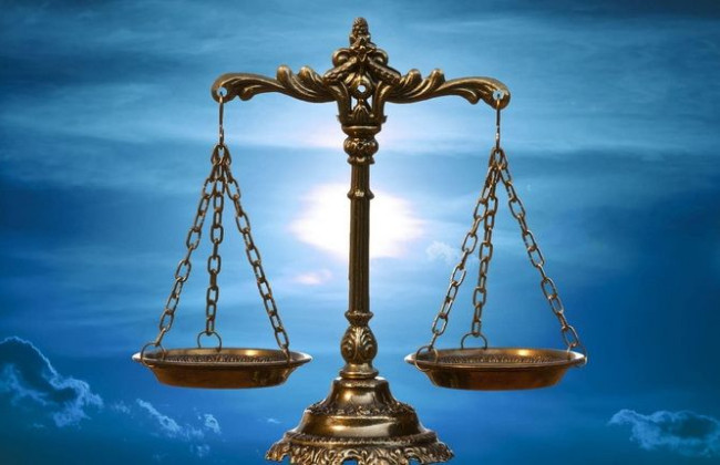 Ударил ножом, молотком и кирпичом: в Житомирской области отца осудили за убийство сына