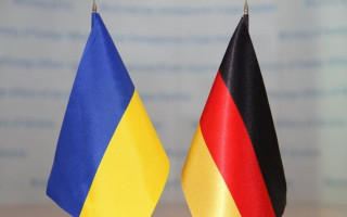 Германия передала Украине радар ПВО TRML-4D, дроны и автомобильную технику: полный список военной помощи