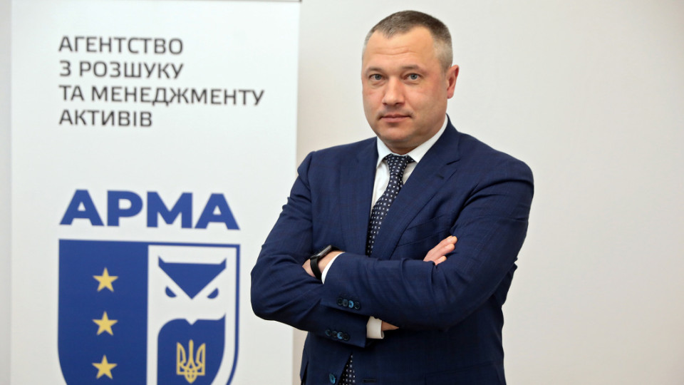 В.о. керівника АРМА Жорановича примусово доставлять на засідання тимчасової слідчої комісії Ради
