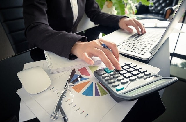 Чи може бути платником єдиного податку ФОП, який надає бухгалтерські послуги