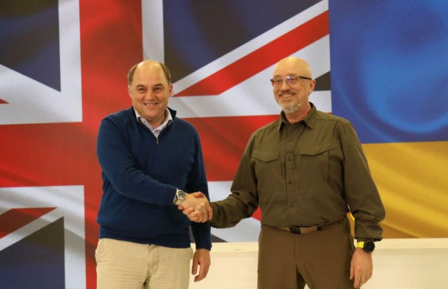 Міністр оборони Британії Бен Уоллес приїхав до України з неанонсованим візитом