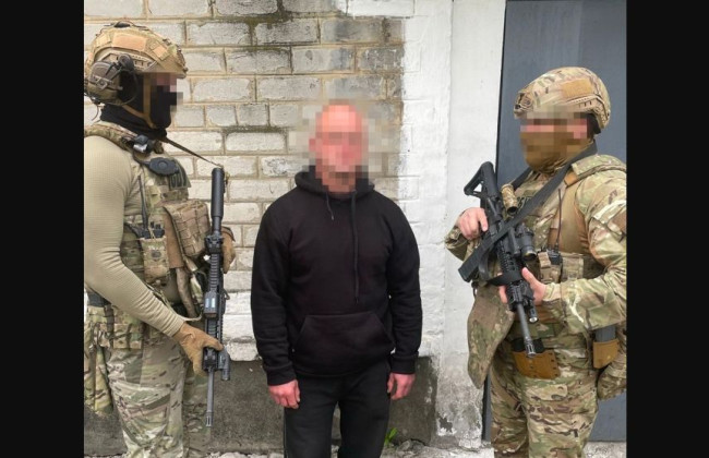 Готовил подрыв железнодорожного пути: СБУ задержала диверсанта фсб