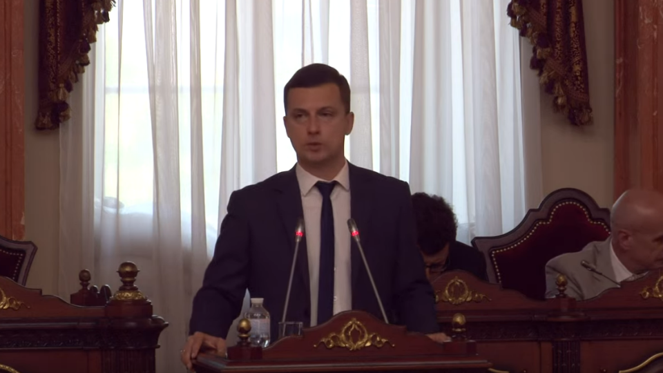 Кандидат на голову Верховного Суду Альберт Єзеров порівняв управління Одеською митницею з управлінням Верховним Судом