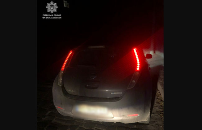 В Тернополе мужчина заявил в полиции об угоне авто, хотя сам перепарковал его на другой улице