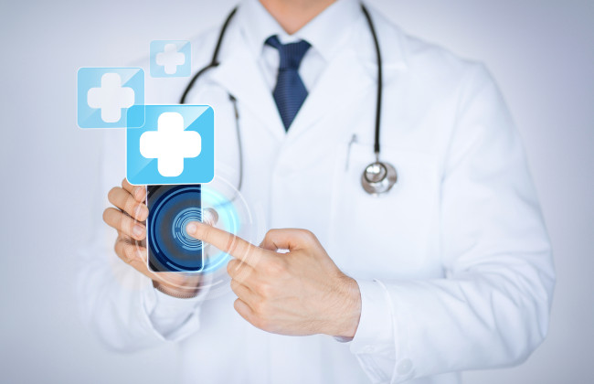 Контролировать записи на прием к врачу можно с помощью телефона – как