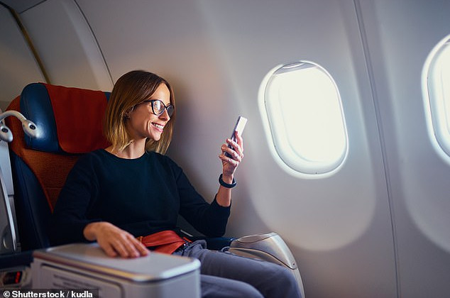 Австралийская авиакомпания вводит возможность купить билет «без соседей»