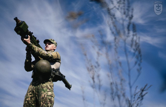 Нацгвардиец из «Иглы» сбил летевшую на Киев российскую ракету