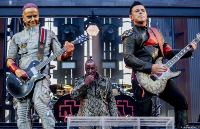 Соліста Rammstein Тілля Ліндеманна звинуваючують у побоях – гурт відреагував