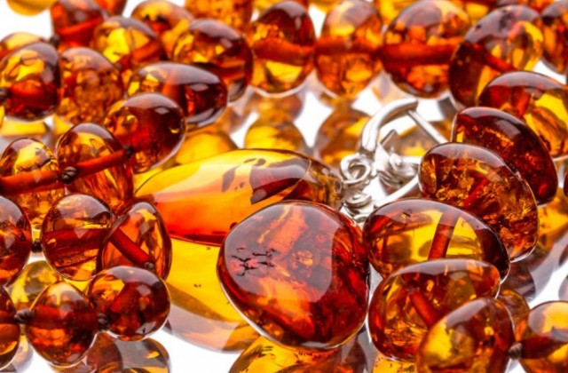 У дохід держави передано бурштин вартістю майже 3, 9 млн гривень: його конфіскували у жителя Волині