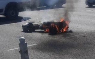 Ракетна атака на Київ: пасажирів маршрутки від падіння уламків відділяла одна мить, відео