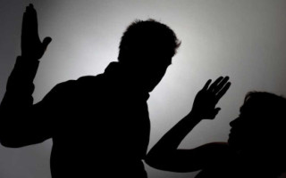 В Хмельницкой области суд закрыл дело о домашнем насилии и разъяснил, чем отличаются «насилие» и «конфликт»