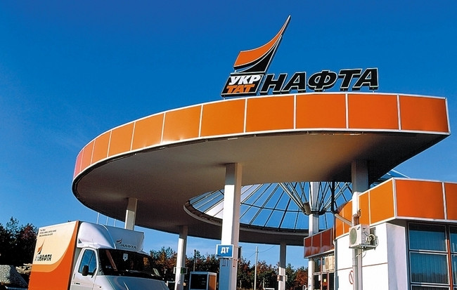 Бізнес-партнера Ігоря Коломойського Михайло Кіпермана підозрюють у привласненні майже 600 млн грн «Укртатнафти»