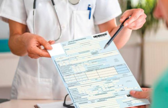 Чи можна оформити лікарняний під час «простою»: роз’яснення ПФ