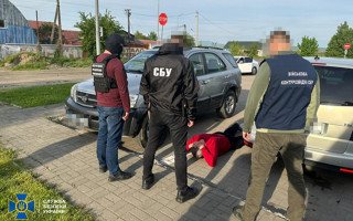 Фіктивні інвалідність, волонтерство та працевлаштування: в Україні викрито 10 схем для втечі ухилянтів за кордон