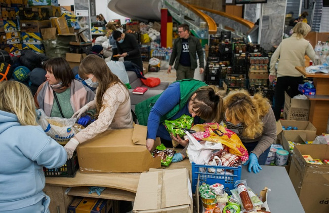 Правительство расширило список товаров, на которые волонтеры могут собирать средства без налогообложения