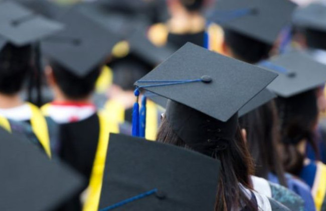 Зеленський підписав закон про нові правила акредитації вишів: що зміниться