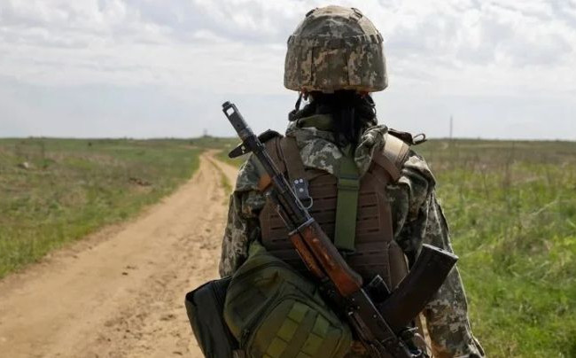 Сколько женщин служат в рядах ВСУ: ответ Минобороны