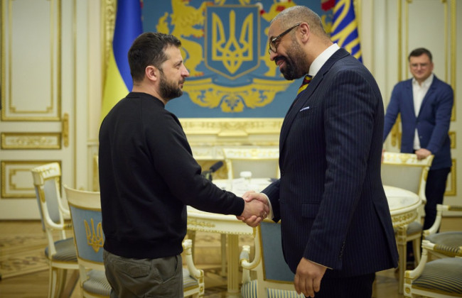 Для Украины важно получить четкий сигнал о перспективах членства в Альянсе – Зеленский на встрече с Клеверли