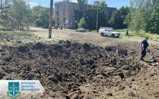 Оккупанты сбросили авиабомбы на Торецк: пострадали шесть человек