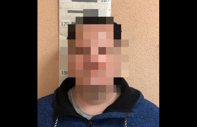 В Киеве задержали мужчину, который совершал развратные действия в отношении несовершеннолетних