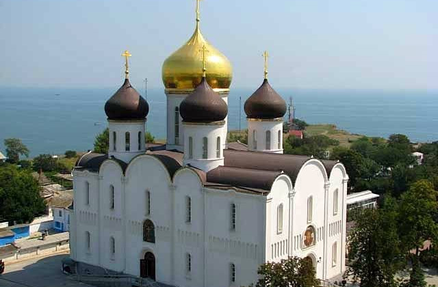 Суд скасував рішення Одеської міськради про передачу у приватну власність земель в районі Свято-Успенського монастиря