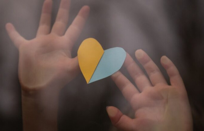 Українцям з дітьми виплачують нову допомогу в сумі понад 14 тисяч гривень: хто може отримати