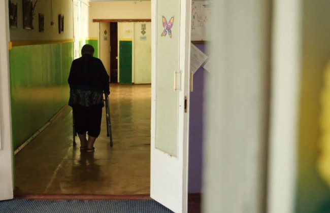 Стиральные машины, бойлеры, душевые кабины: в селе Полтавской области местную школу превратили в дом для переселенцев