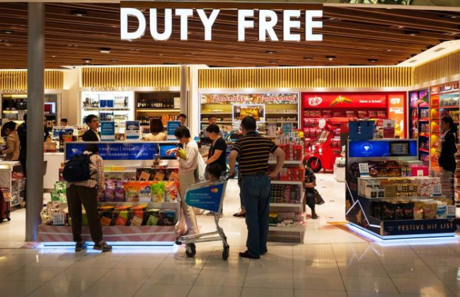 Депутати підтримали законопроєкт про заборону продажу на час воєнного стану в магазинах Duty free українських цигарок