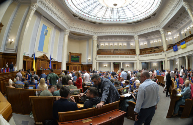 Депутаты хотят расширить список лиц, имеющих право на отсрочку от мобилизации