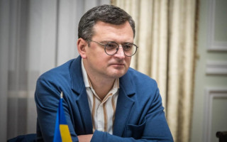 Кулеба прокоментував можливість введення військ НАТО в Україну