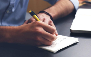 Уведомление работника о вызове в ТЦК и СП: какой алгоритм работодателя при получении распоряжения