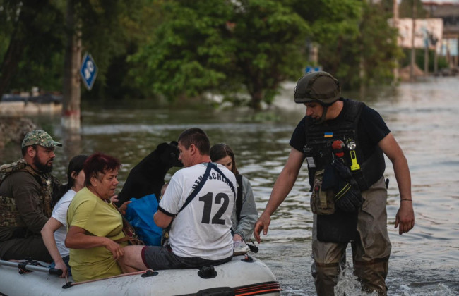 Жодна з країн світу не направила до України рятувальників після підриву окупантами Каховської ГЕС