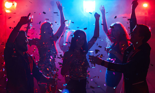 На Київщині встановили «дедлайн» для розважальних заходів