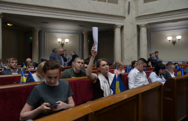 Депутати хочуть розширити перелік осіб, які мають право на відстрочку від мобілізації