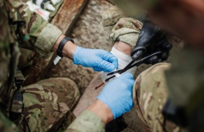 У «Слузі народу» хочуть зобов’язати приватні лікарні лікувати захисників України власним коштом