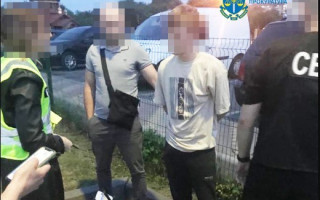 Переправлял уклонистов за границу за $3700: на Житомирщине задержан иностранец